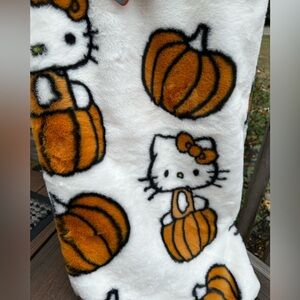 Hello Kitty fall pumpkin throw blanket